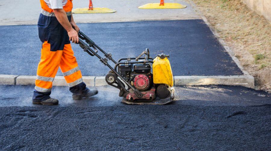 Professional gutter cleaning in Montezuma, OH